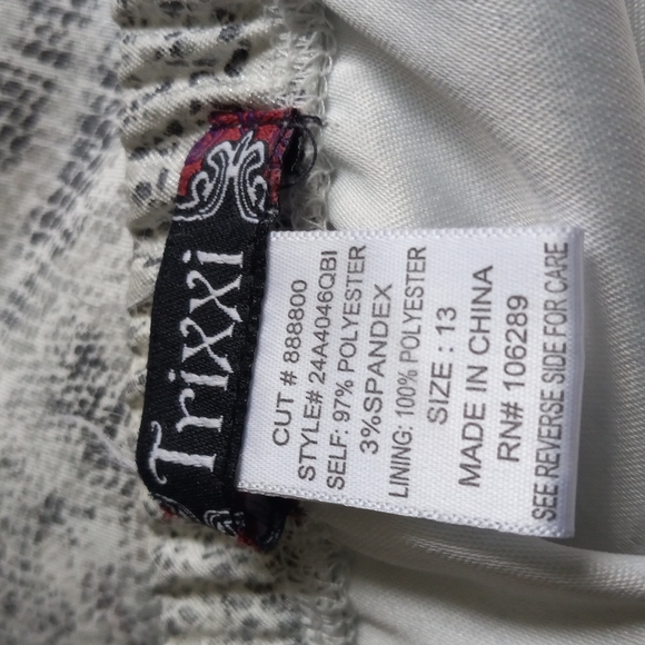 Trixie Sz 13, Snakeskin Look, Strapless Mini YK2 - Picture 5 of 6